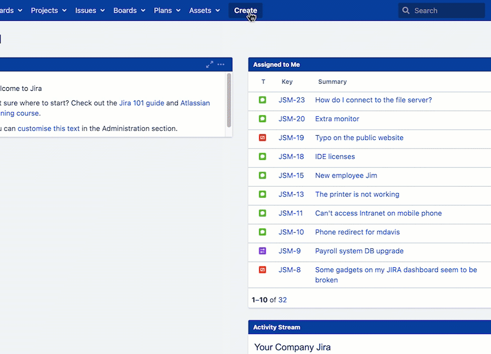 An animated GIF demonstrating the behaviour: a default description is automatically populated when creating a new renewal issue.
